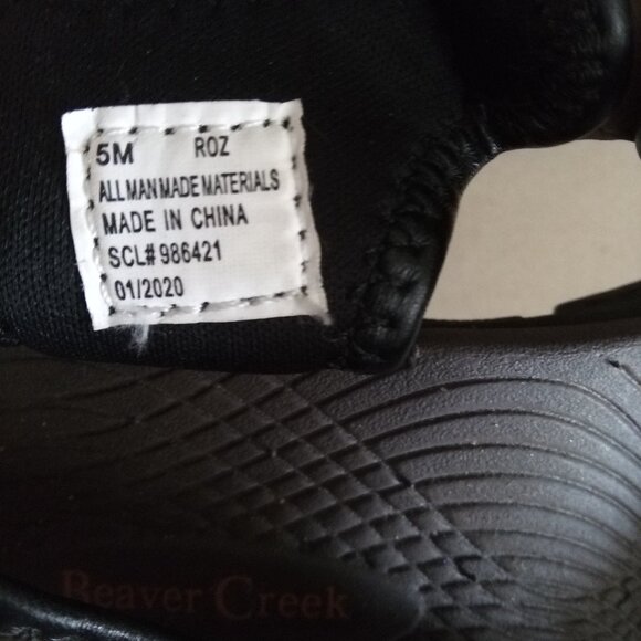 Boys Beaver Creek Sandals - Picture 2 of 3